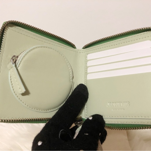 🌸New Authentic Jacquemus Green Leather Le Le Carre Rond Wallet - Picture 10 of 14